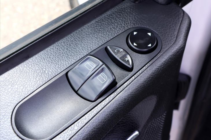 Mercedes-Benz Vito 2,2 110 CDI Long Klima 9-Míst