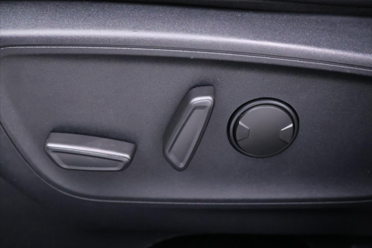 Ford Kuga 1,5 EB 110kW Titanium X CZ DPH