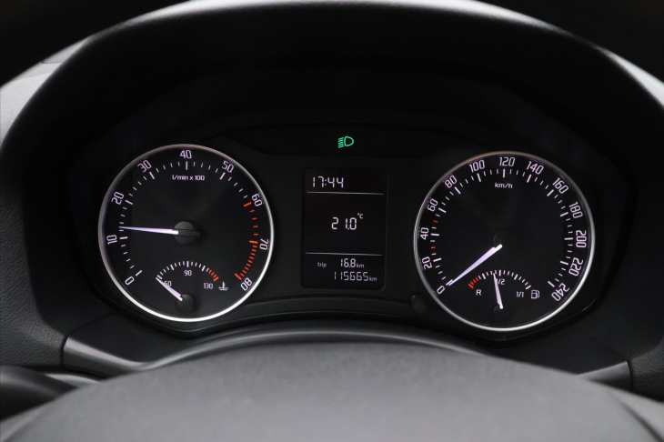 Škoda Octavia 1,6 i 75kW CZ 1.Maj Klima Tour