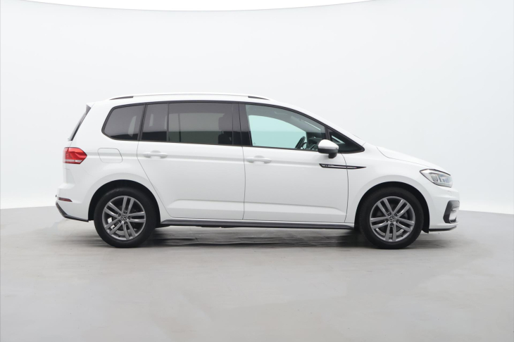 Volkswagen Touran 1,5 TSI 110kW DSG R-line DPH