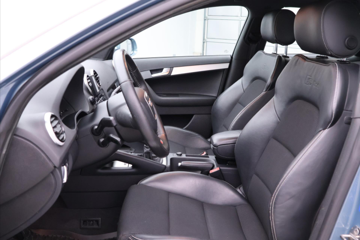 Audi A3 1,4 TFSI 92kW S-Line Xenon