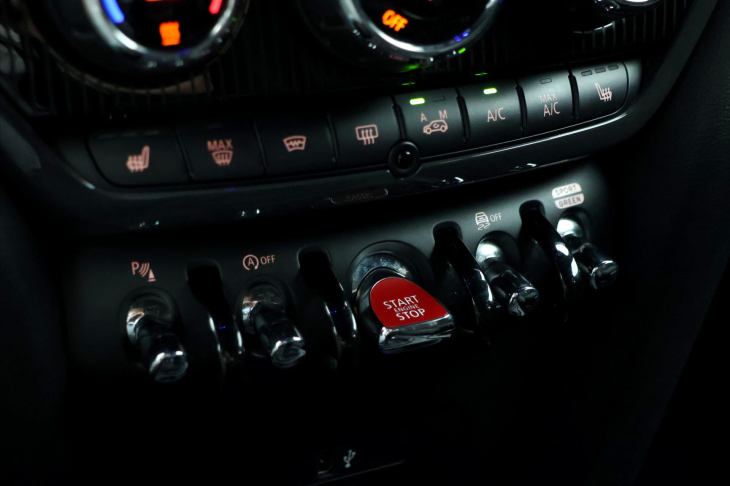 Mini Countryman 2,0 SD 140kW ALL4 Aut. LED