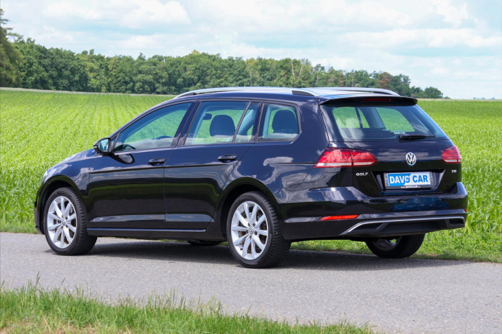Volkswagen Golf 1,0 TSI 81kW CZ Comfort LED