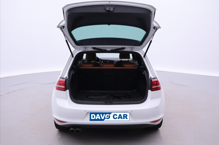 Volkswagen Golf 1,4 TSI 103kW DSG CZ Highline