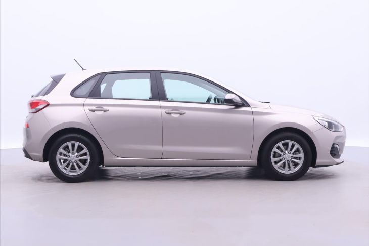 Hyundai i30 1,4 CVVT 73kW Klima CZ