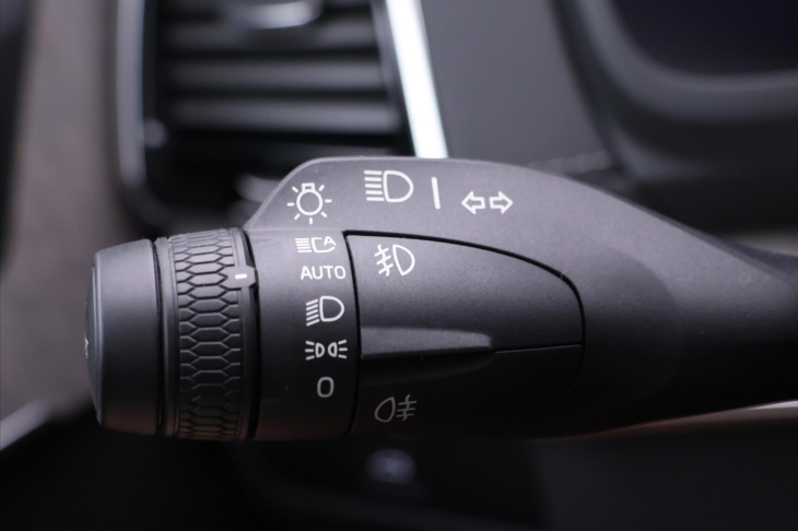 Volvo XC90 2,0 B5 AWD Ultimate Dark 7-Míst