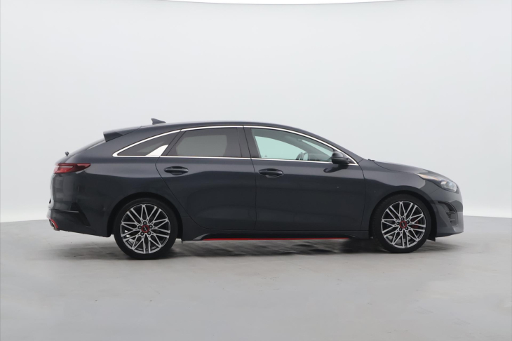 Kia ProCeed 1,6 T-GDi 150kW GT DCT CZ DPH