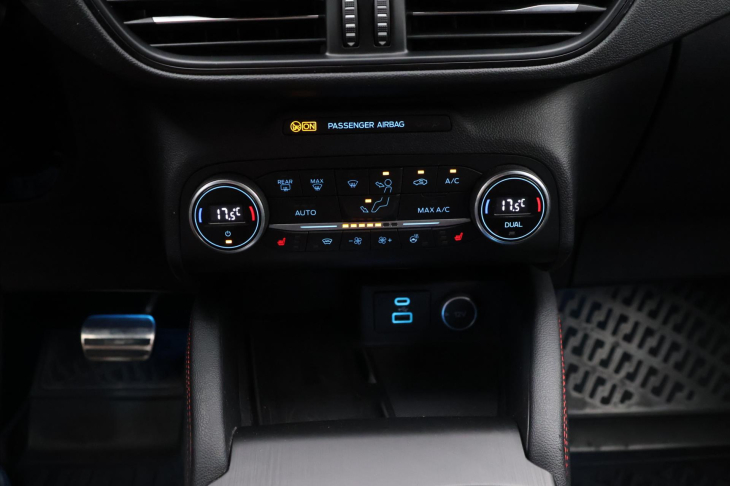 Ford Kuga 2,0 TDCi 140kW AWD ST Line X
