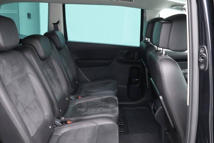 Volkswagen Sharan 2,0 TDI 130kW DSG 4Motion CZ