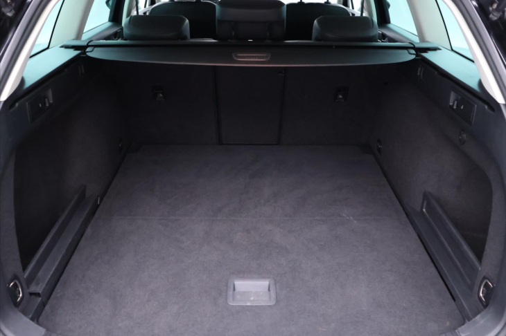 Volkswagen Passat 2,0 TDI 110kW CZ Highline LED