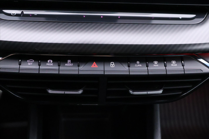 Škoda Octavia 2,0 TDI 147kW DSG CZ RS DPH