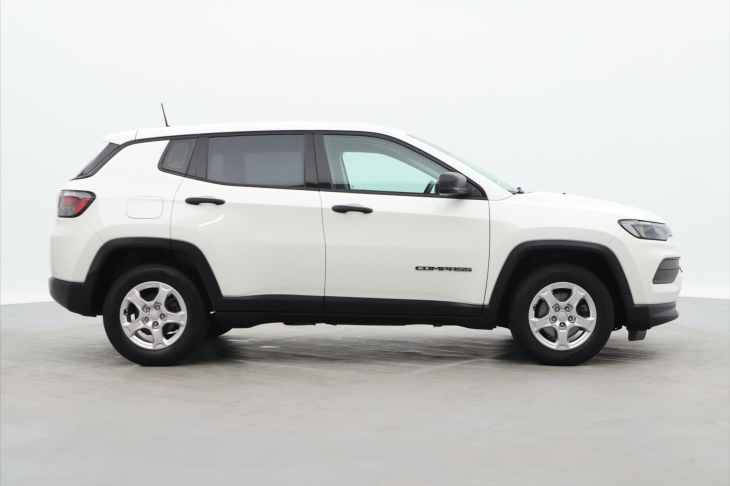 Jeep Compass 1,3 MultiAir 96kW Night Eagle