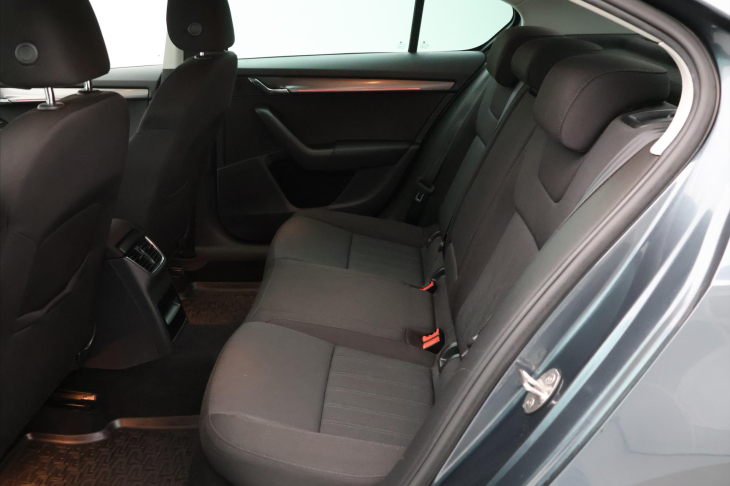 Škoda Octavia 1,8 TSI 132kW Style CZ