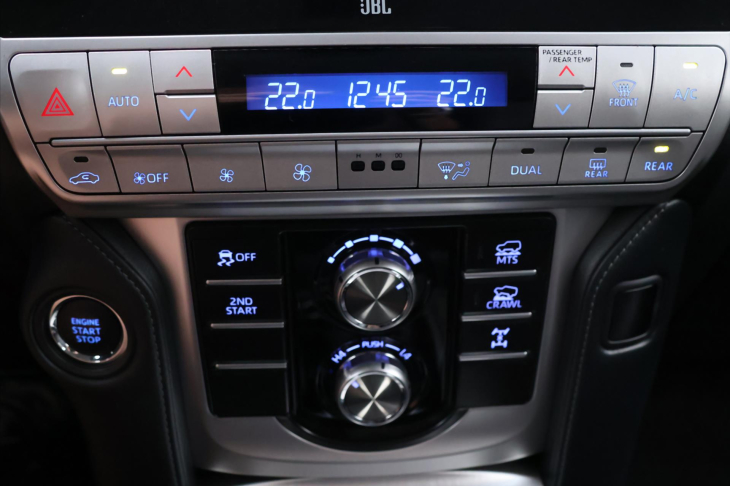 Toyota Land Cruiser 2,8 D-4D 150KW CZ 1.MAJ 4X4