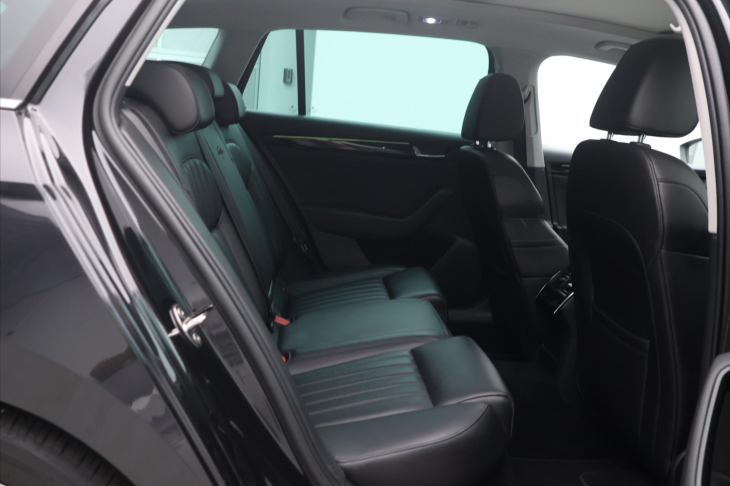 Škoda Superb 2,0 TSI 206kW L&K 4x4 DSG CZ DPH