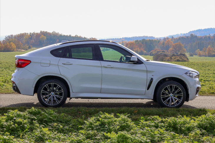 BMW X6 3,0 xDrive 30d 190kW CZ