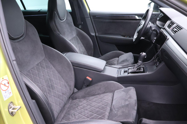 Škoda Superb 2,0 TDI 147kW DSG Sportline DPH