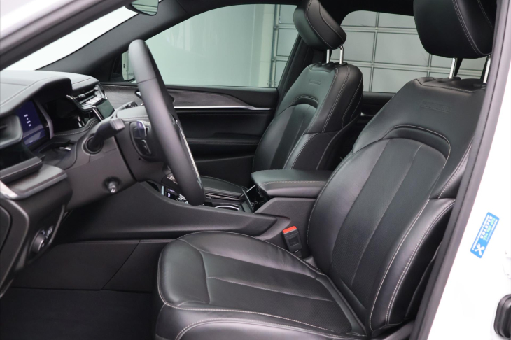Jeep Grand Cherokee 3,6 L 216kW OverLand Long DPH