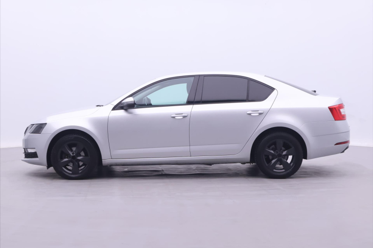 Škoda Octavia 1,6 TDI 85kW Ambition CZ