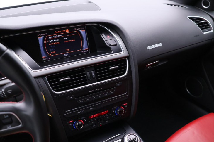 Audi S5 4,2 FSI quattro 260kW Kůže