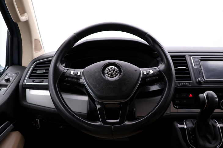 Volkswagen Multivan 2,0 TDI 4M DSG CZ Highline DPH