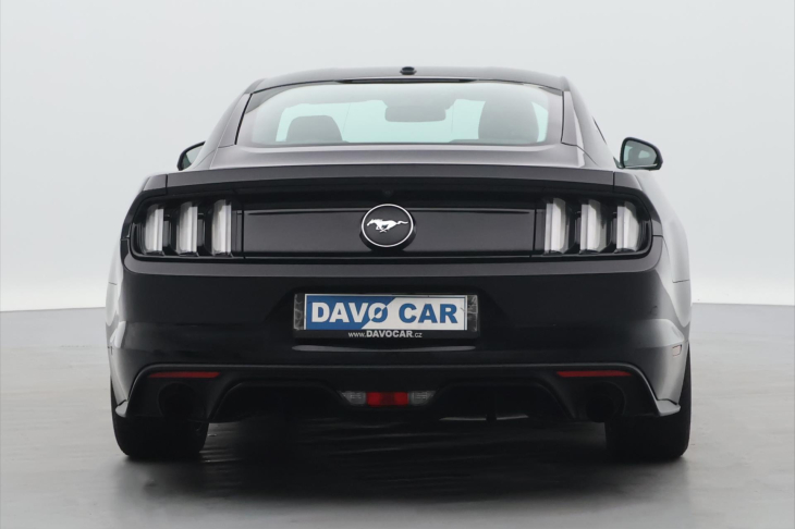 Ford Mustang 2,3 Ecoboost 233kW Manuál CZ