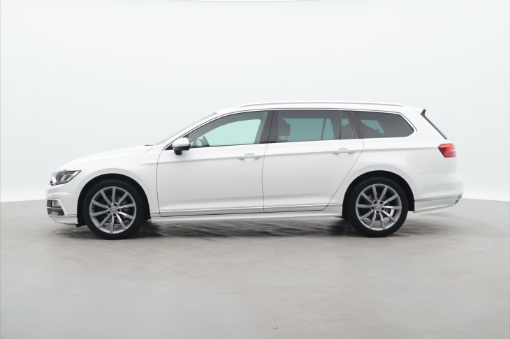 Volkswagen Passat 2.0 TDI 110kW DSG LED Kůže CZ