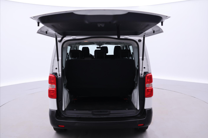 Peugeot Expert 1,6 HDI 85kW Klima 9-Míst DPH