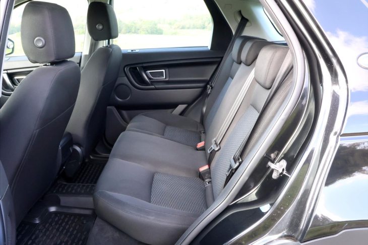 Land Rover Discovery Sport 2,0 TD4 110kW 4WD Automat