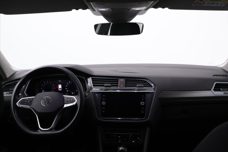 Volkswagen Tiguan 1,5 TSI EVO DSG CZ 1.Maj. DPH