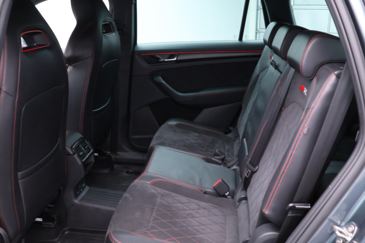 Škoda Kodiaq 2,0 TDI RS 176kW DSG CZ 7-Míst