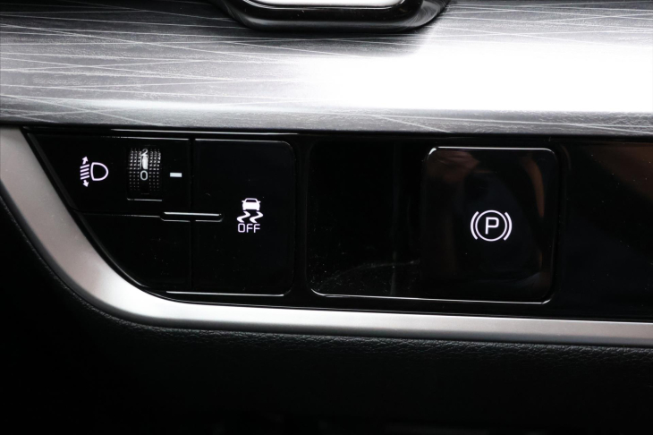 Kia Sportage 1,6 T-Gdi 118kW Exclusive DPH