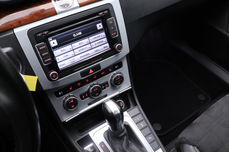 Volkswagen CC 2,0 TDI 130kW DSG 4M CZ