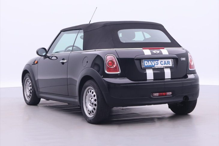 Mini One 1,6 i 72kw Cabrio serv. kniha