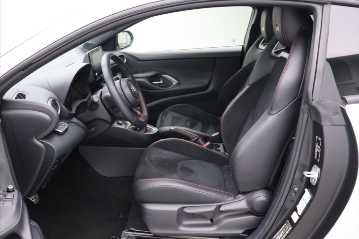 Toyota Yaris 1,6 Turbo AWD GR Four Circuit Pack