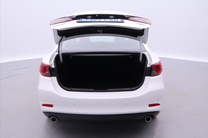 Mazda 6 2,2 D Skyactiv 110kW Revolution