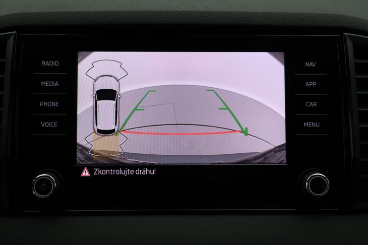 Škoda Karoq 2,0 TSI DSG Sportline 4x4 Pan