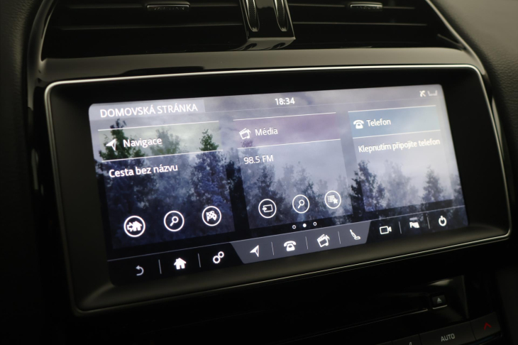 Jaguar F-Pace 3,0 221kW 30d 4x4 Aut. CZ