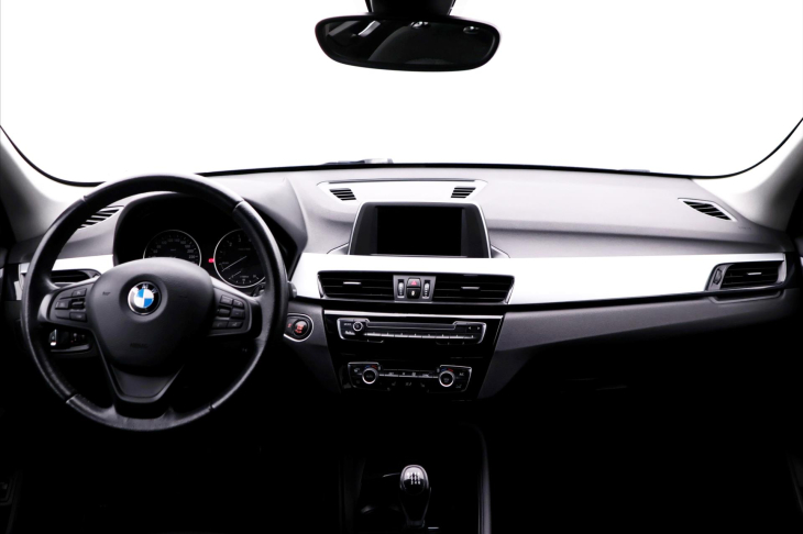 BMW X1 1,5 18i sDrive Advantage