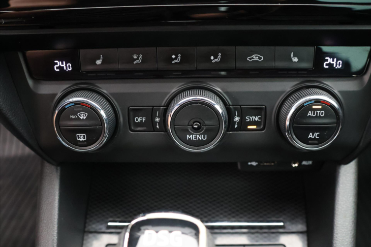 Škoda Octavia 2,0 TDi 4x4 DSG RS CZ