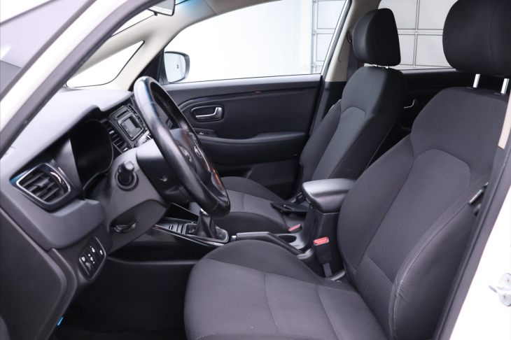 Kia Carens 1,7 CRDi 85kW CZ Comfort 2.Maj