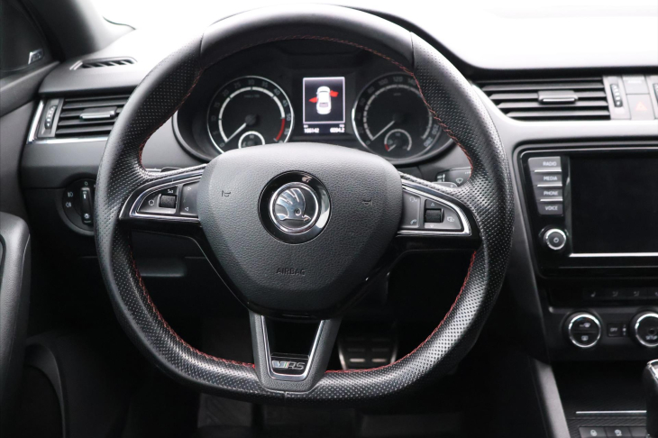 Škoda Octavia 2,0 TDI RS 135kW DSG CZ