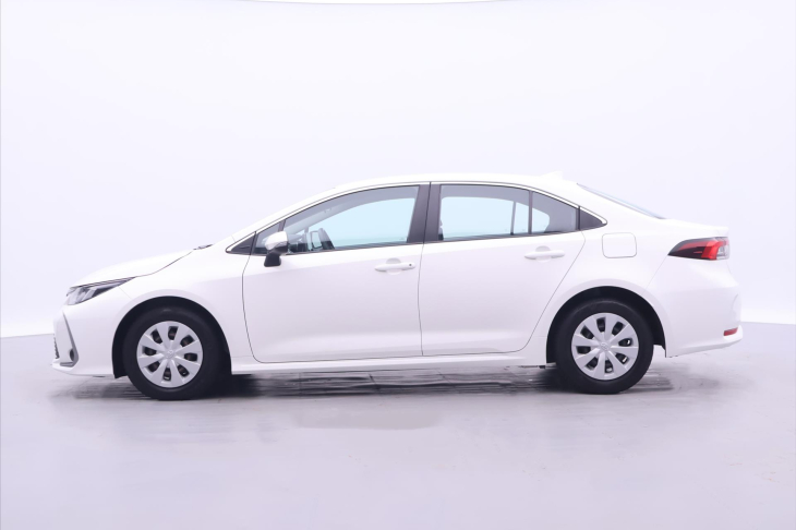 Toyota Corolla 1,8 HB Active Aut. DPH CZ 1.Maj.