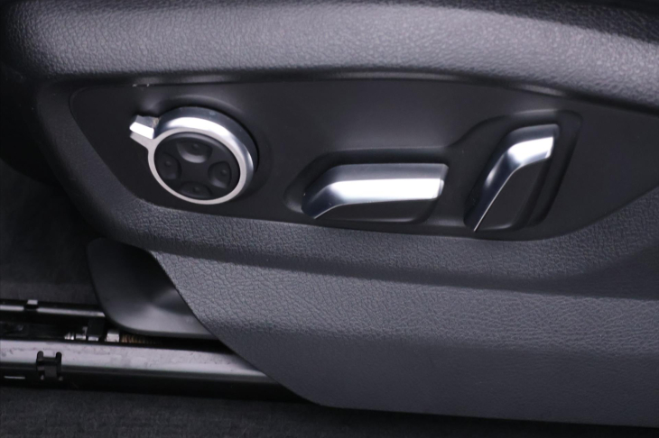 Audi Q7 3,0 TDI 200kW Quatrtro CZ DPH