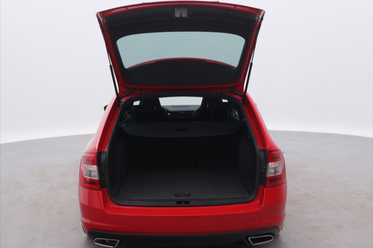Škoda Octavia 2,0 TDI RS DSG Challenge 1.Maj.