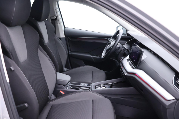 Škoda Octavia 2,0 TDI 110kW DSG Tour DPH