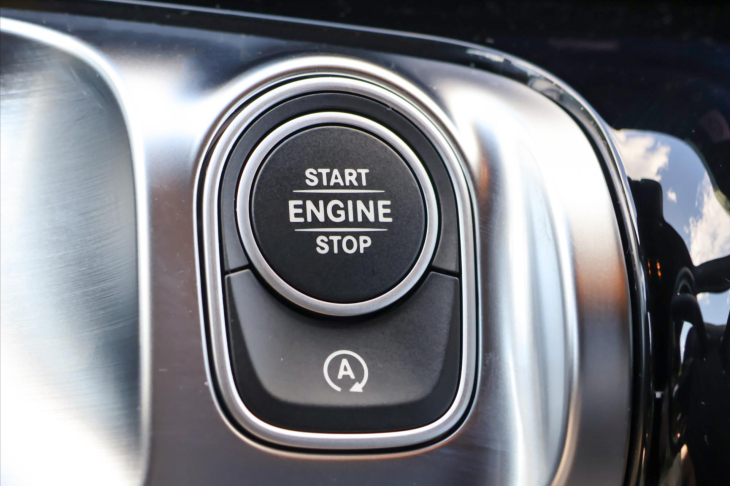 Mercedes-Benz GLB 2,0 200d 4Matic AMG Premium