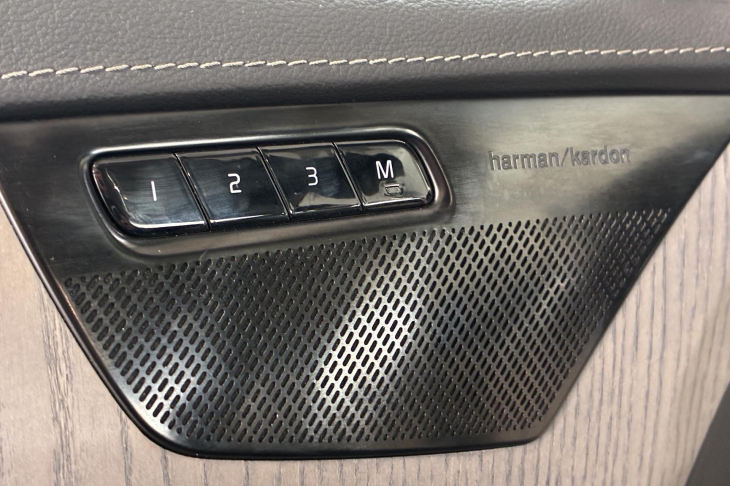 Volvo XC90 2,0 B5 173kW CZ 4X4 DPH Inscription