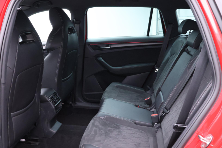 Škoda Kodiaq 1,5 TSI 110kW SportLine DSG CZ DPH