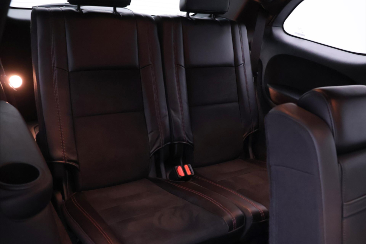 Dodge Durango 5,7 V8 HEMI R/T 4x4 7-Míst DPH